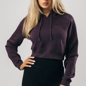 Alphalete Signature Crop Hoodie in Dark Purple